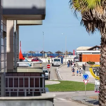 Furadouro - Vista Dos Pinhais - 2 Quartos A 100 Metros Da Do Furadouro Appartamento