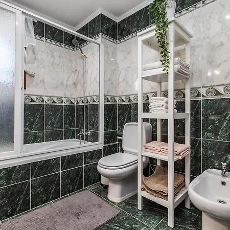 Furadouro - Vista Dos Pinhais - 2 Quartos A 100 Metros Da Do Furadouro Appartamento *